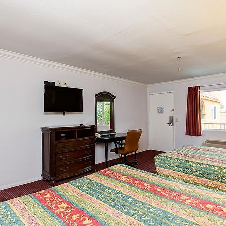 Buena Vista Inn أنهايم المظهر الخارجي الصورة
